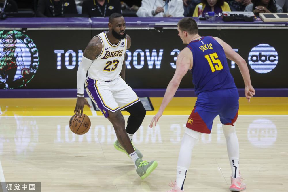 尤其是在面 尤其是在面